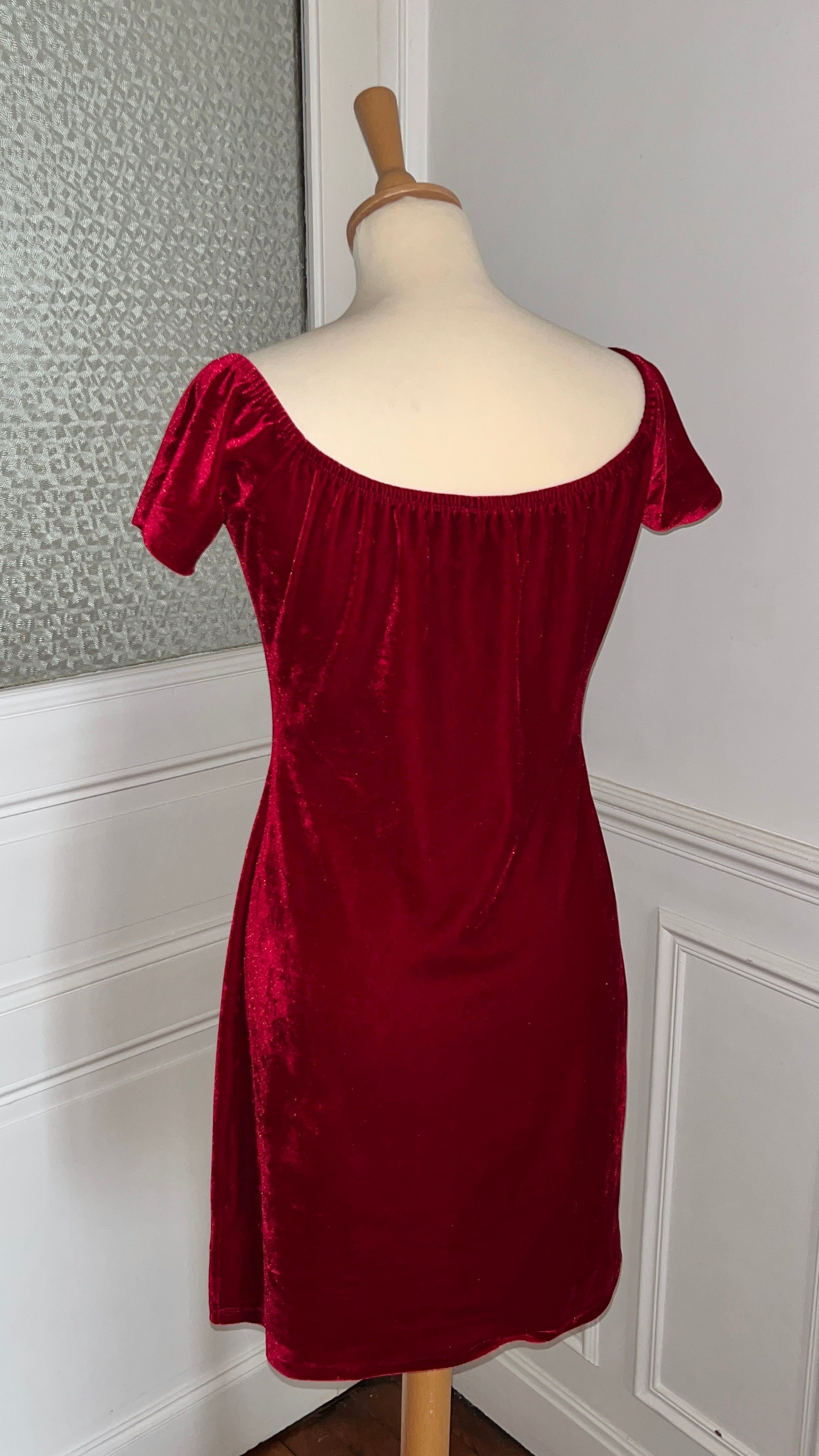 Robe velours épaules dénudées - Du 36 au 42