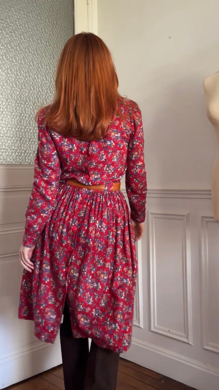 Robe à fleurs vintage . Taille 38