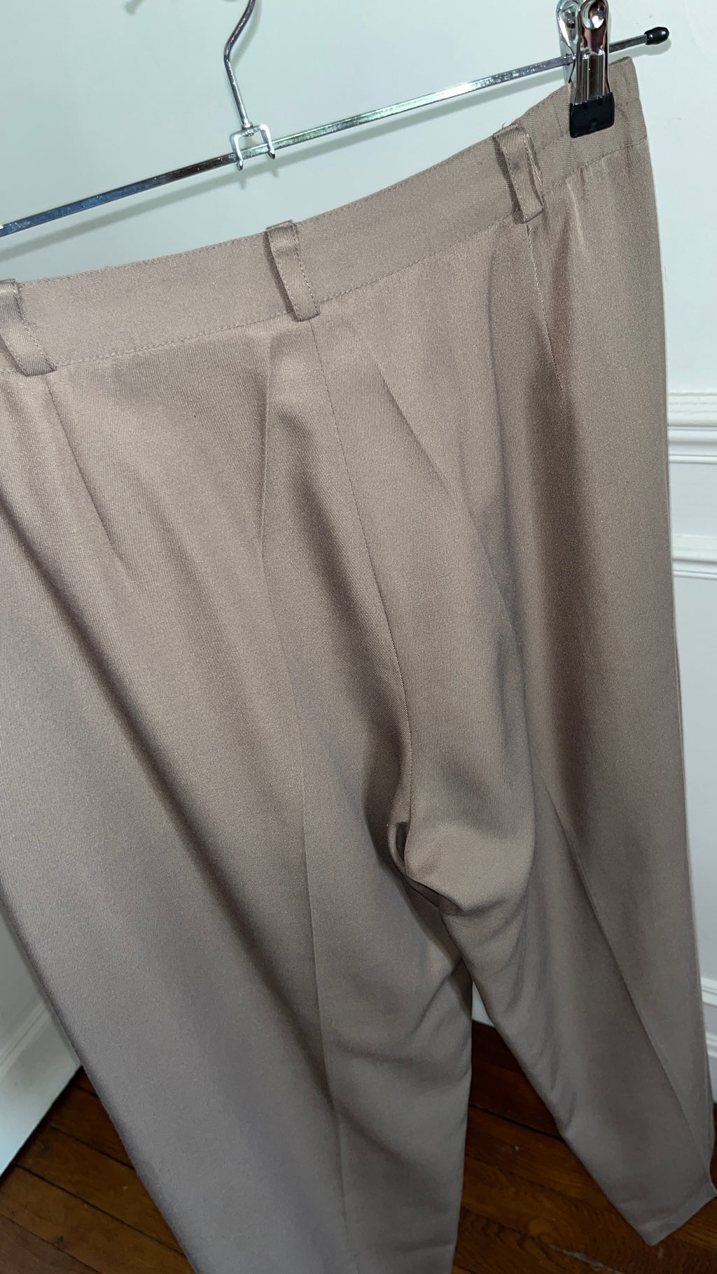 Tailleur taupe - Taille 40/42