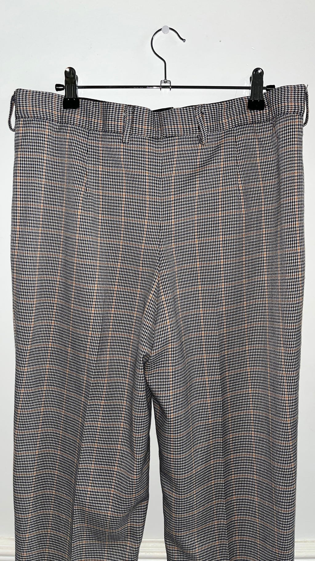 Tailleur fait main pied-de-poule . Taille 42