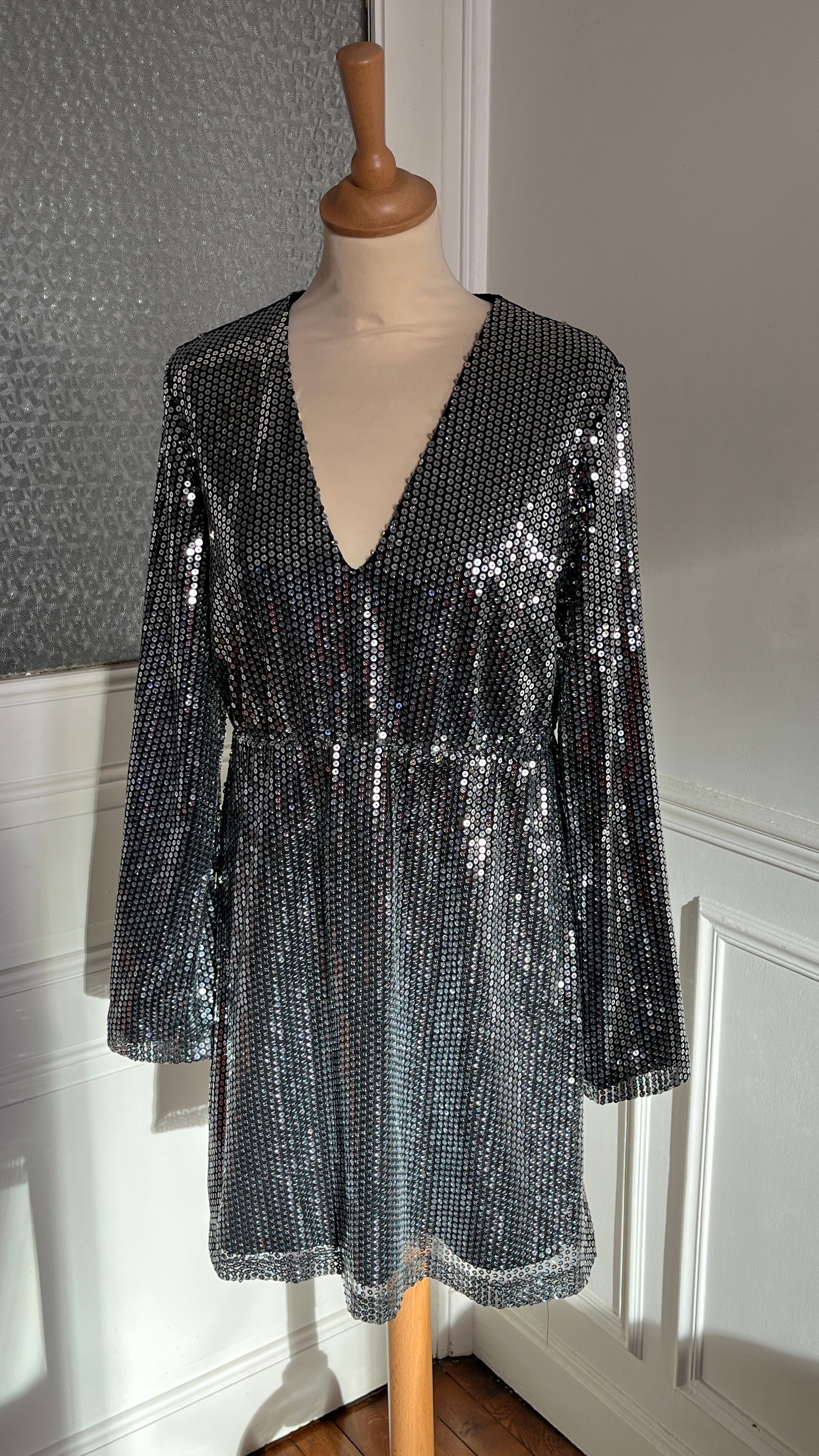 Robe à sequins argentés - Du 40 au 44