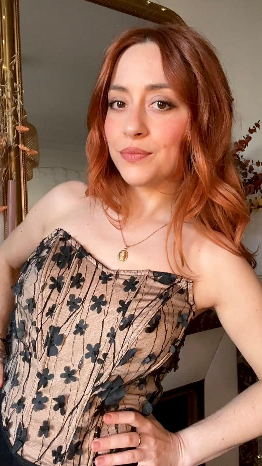 Bustier fleurs noires - Du 36 au 42